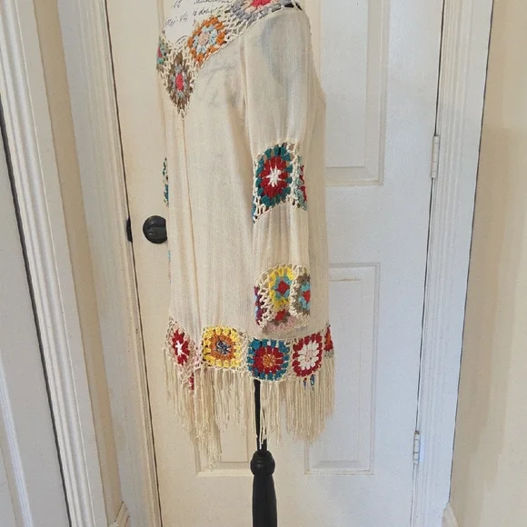 Bohemian Crochet Fringe Top - Picture 6 of 7